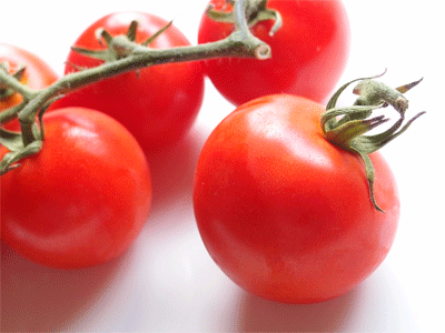 Industry body calls for compulsory labelling for irradiated Australian tomatoes
