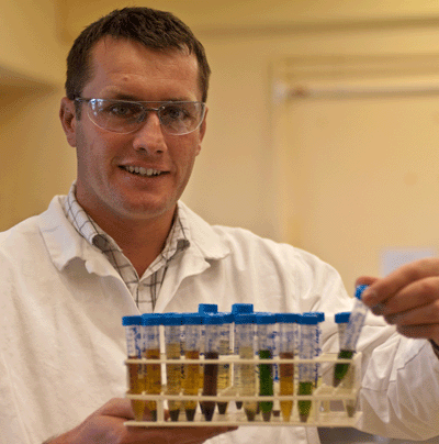 Tim Harwood preparing algae extraction for analyses